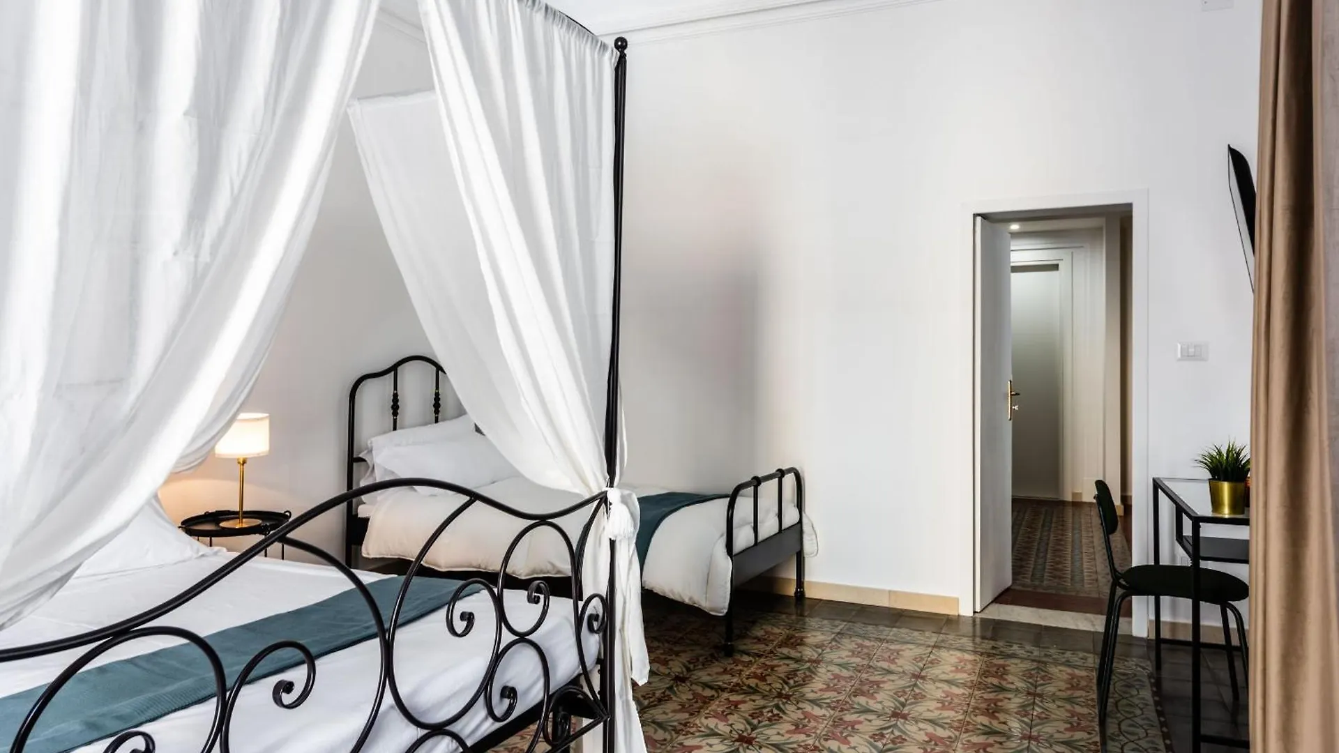 Catania Historical Escape By Wonderful Italy Apartment