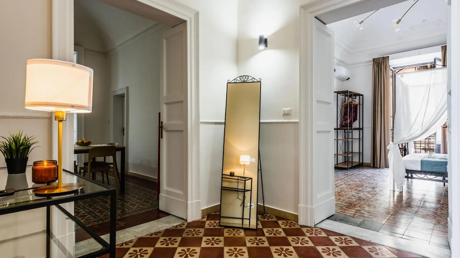 Catania Historical Escape By Wonderful Italy Apartment