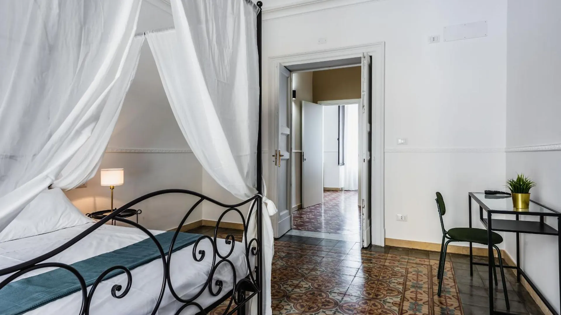 Catania Historical Escape By Wonderful Italy Apartment